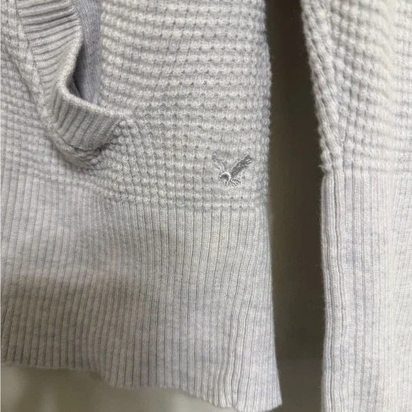 American Eagle Outfitters‎ Light Gray Cardigan - Picture 3 of 5